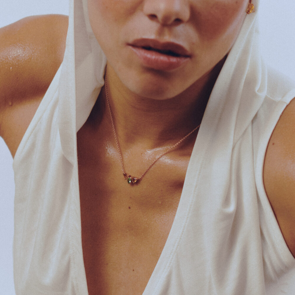 collier en or bijouterie de luxe bordeaux