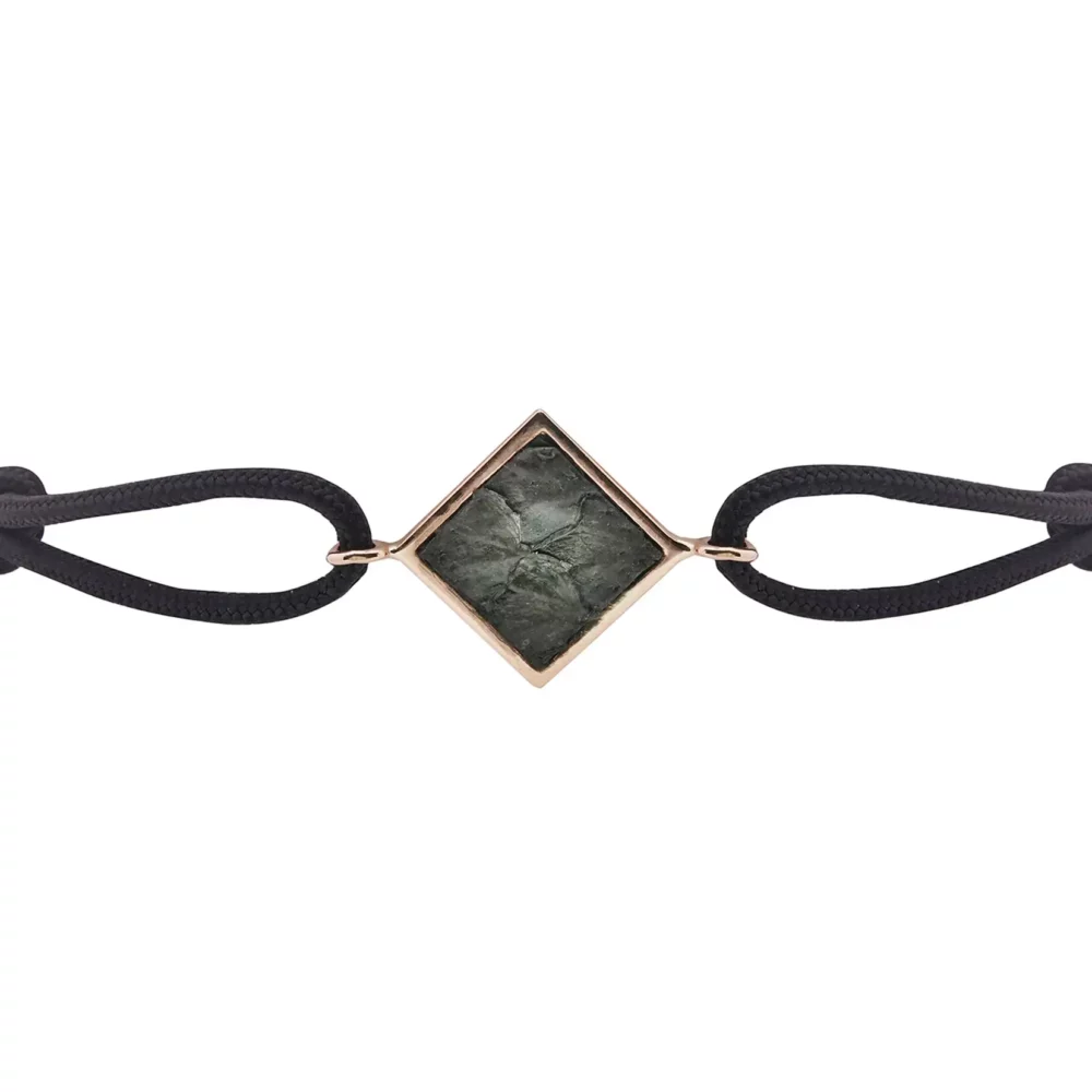 Bracelet en or joaillerie bordeaux cordon noir